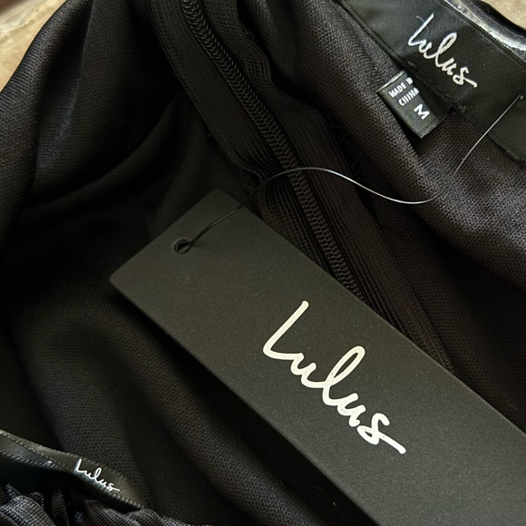 Lulus Whimsical Beauty Black Satin Plisse Strapless Maxi Dress Evening Wedding M - Picture 3 of 6